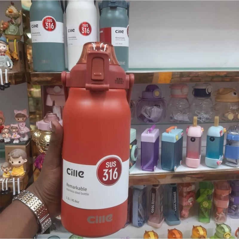 Picture of 1300ml double wall stainless steel tumbler insulated sports water bottle large capacity with big handle