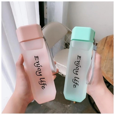 Picture of Colorful Eco-Friendly Frosted Plastic Sports Water Bottle- 550 Ml Capacity - Stay Hydrated On The Go With This Portable And Reusable Bottle(Grey)
