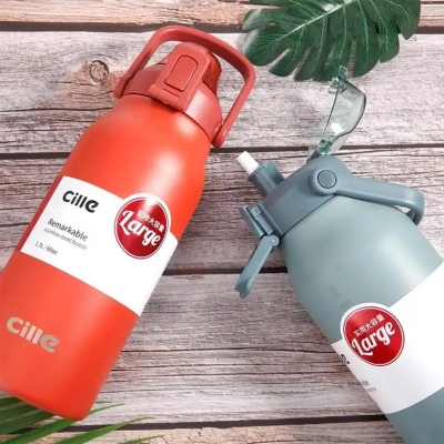 Picture of 1700ml double wall stainless steel tumbler insulated sports water bottle large capacity with big handle