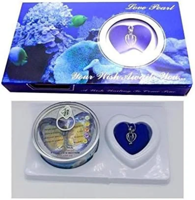 Picture of Freshwater Wish Pearl Oyster with Pendant to Put Pearl Bead Inside