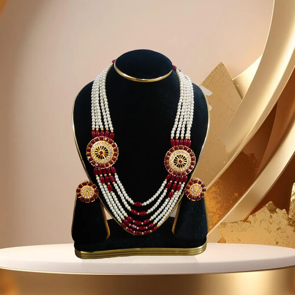 Picture of Sharee + Perfume + Neckless Set + Make Up Box Combo