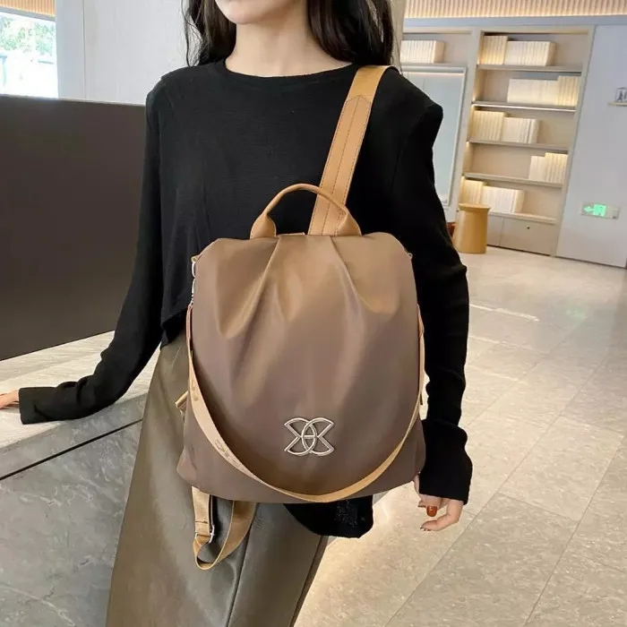 Picture of Women Large Capacity Outdoor Tote Bag (coffee / brown)