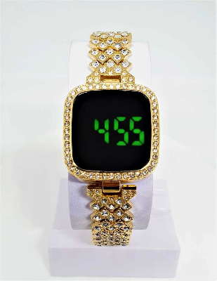 Picture of New Trend Fashion Steel Chain Diamond Women Watch Full Diamond Touch Screen LED Water Diamond Bracelet Watch (Golden)