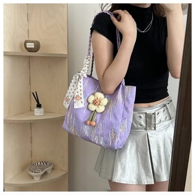 Picture of Sunflower Gentle High Value Bucket Bag Summer New Versatile Shoulder Fashion Tote Bag for Collage Coaching going Girls