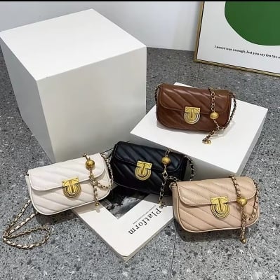 Picture of Trendy Viral OOTD, Sling Bags, Latest Women's Sling Bags, Sling Bags, Mini Bags, Small Bags, Party Bags