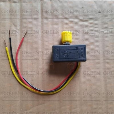 Picture of DC-12V Voltage Regulator For DC Pump Speed ​​Control