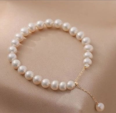 Picture of Pearl Lucky Charm Bracelet for Girls and Women - Wedding, Party, and Travel Accessory - Off White