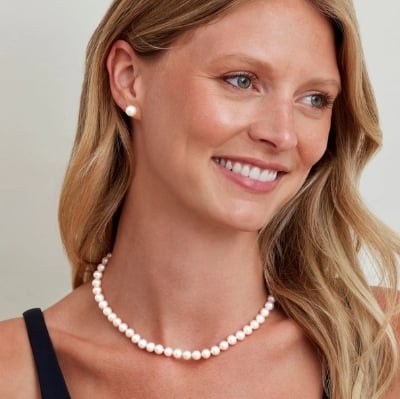 Picture of 2 in 1 Combo Pearl Jewellery Set 1 Pcs Necklace 2 pcs Pearl Stud Earrings for Women Party - White