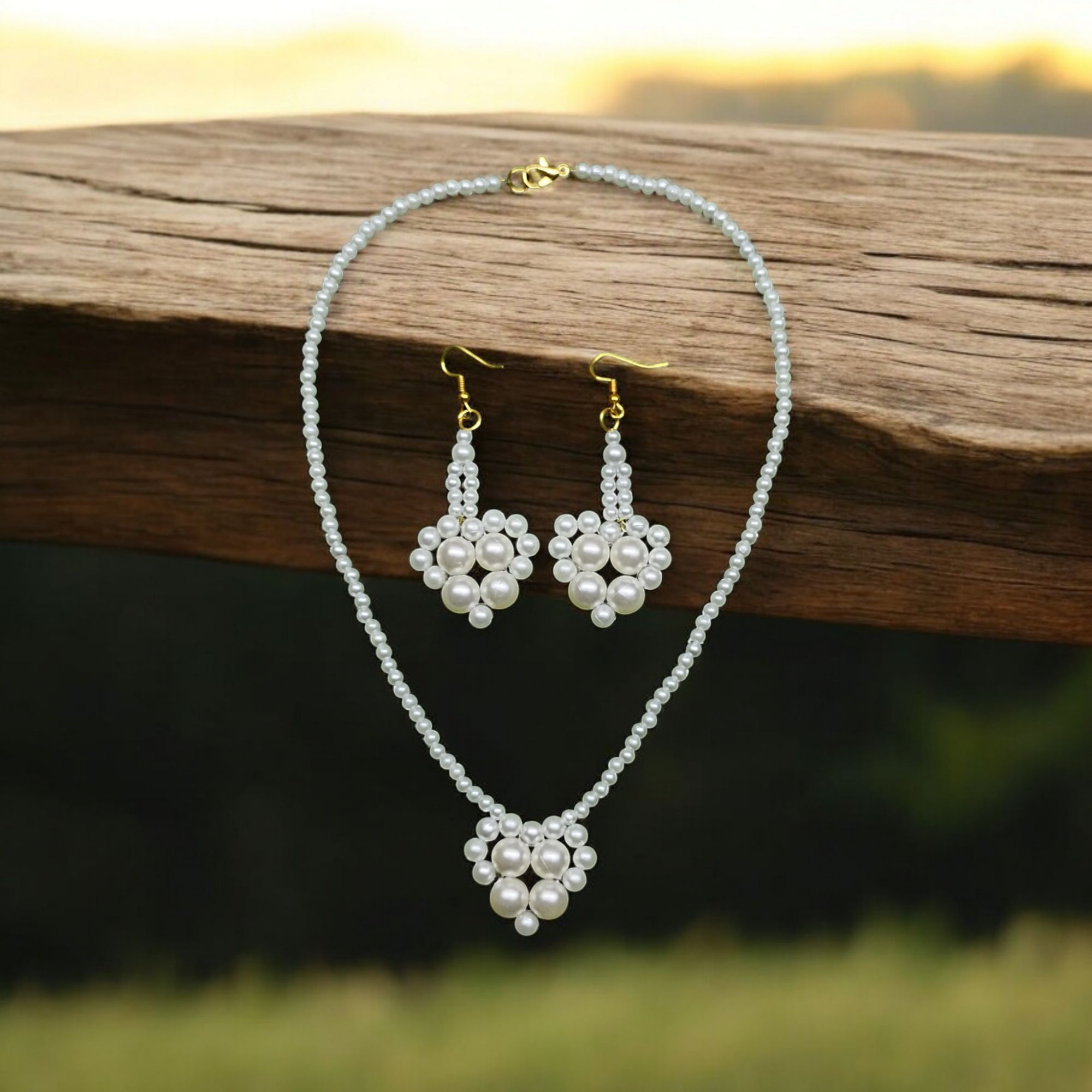 Picture of Pearl Necklace Jewellery Set With Earrings For Girls And Women Wearing At Wedding School College Office Party - Off White