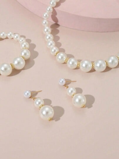 Picture of 3 in 1 Minimalist Niche Design Single Layer Pearl Necklace, Earrings & Bracelet Set - Off White