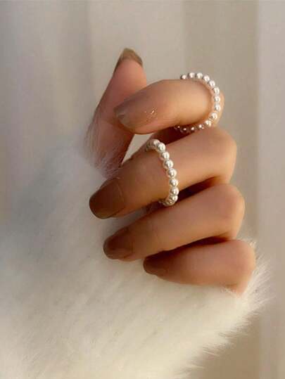 Picture of 2pcs Set Minimalist Elastic Pearl Beaded Rings For Women, Adjustable Elegant Jewelry Suitable For Daily Wear, Great Gift For Girlfriend, Sister On Christmas, Valentine's Day, Birthday - Off White