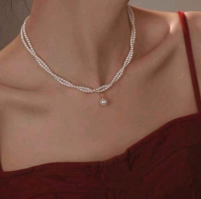 Picture of 1pc Women Vintage Wrapped Double Layer Pearl Necklace, Elegant Small Designer Collarbone Necklace. Double Layer French Retro Pearl Chain Collarbone Necklace, Minimalist Versatile Pendant Necklace, Christmas, Thanksgiving, Valentine's Day Gift Valentines - Off White