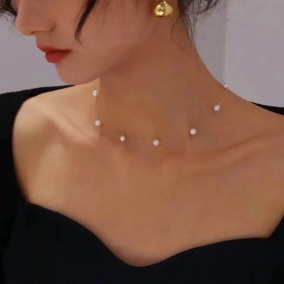 Picture of Transparent Nylon String Off White Pearl Necklace Ladies Fashion Dating Travelling Wedding Tenoor Special - Multi