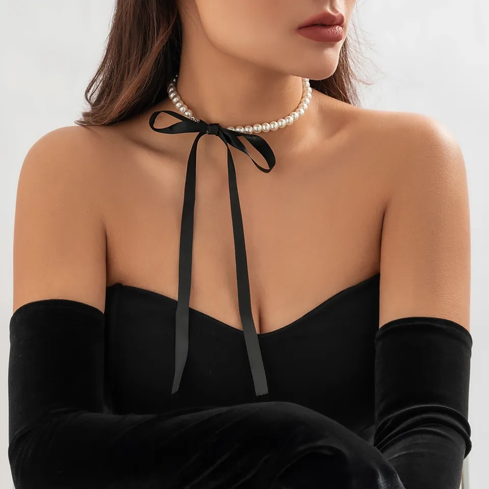 Picture of Versatile -Choice and Remark -Pearl Ribbon Garland Women Dating Wedding Travelling- Avant-garde Preferble - Low Hassle and Maintanance Tenoor Special - Multi
