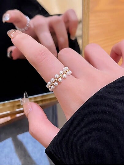 Picture of 1pc Simple Pearl Elastic Ring For Women, Light Luxury, Niche Retro, High-End Feeling, Index Finger Ring, Elegant, Net Red Ring Vintage Tenoor Special - Multi