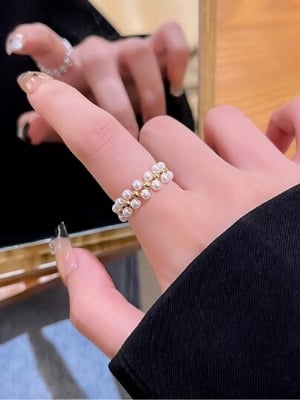 Picture of 1pc Simple Pearl Elastic Ring For Women, Light Luxury, Niche Retro, High-End Feeling, Index Finger Ring, Elegant, Net Red Ring Vintage Tenoor Special - Multi