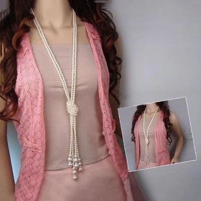 Picture of Pearl Multi Layer Necklace For Girls And Women Wearing At Wedding Occasion Travelling Dating Party Tenoor Special - Multi