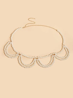 Picture of Girls and women can wear pearl waist belts or bischa for special occasions including weddings, parties, dating trips, and dance tenoor. - Multi