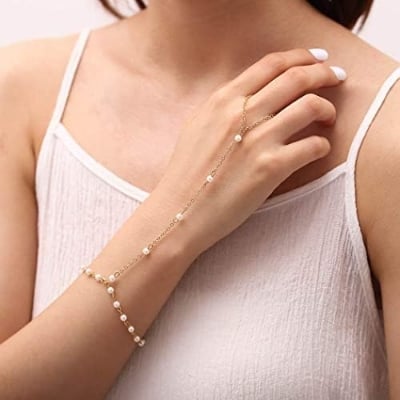 Picture of Pearl Finger Ring Breclet Bangle Charm For Girls And Women jewellery Ornament - Off White
