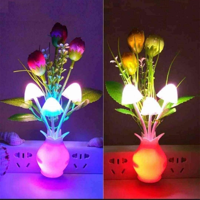 Picture of Mushroom Glow Lamp with Green Flower | MNK SHOP (Red)