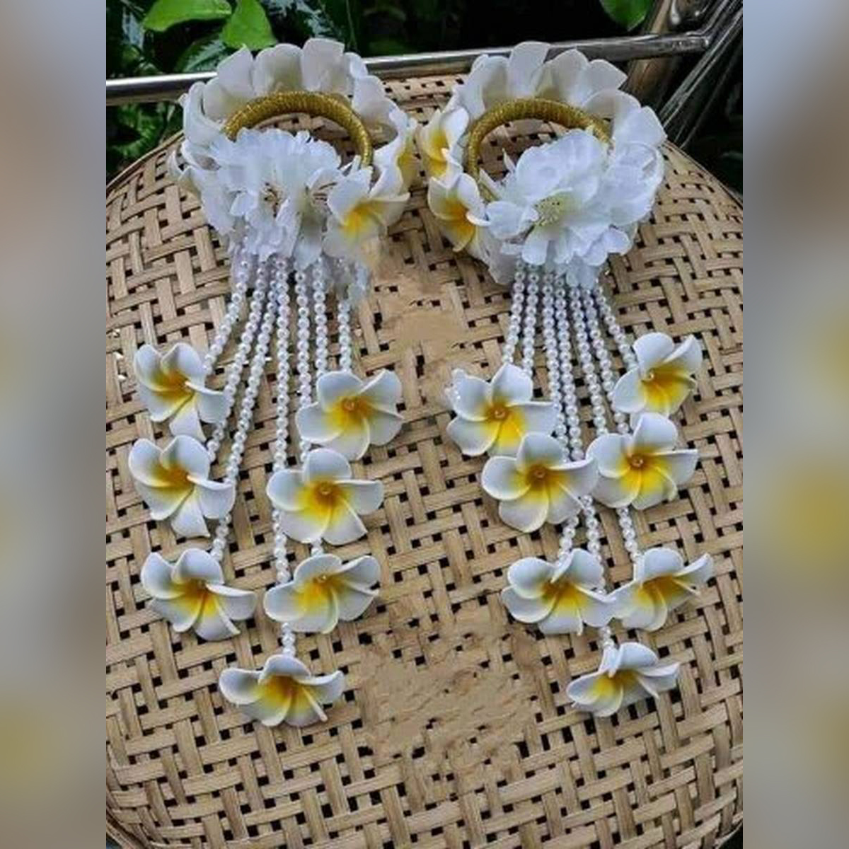 Picture of Artificial Flower Jewellery 2 Pcs Bangle/Bracelets Bridal/Holud/Boishakh Fashion For Women - Multicolor