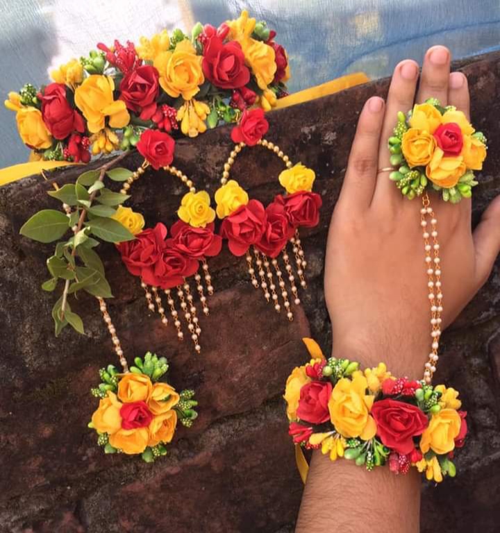 Picture of Artificial Flower Gorgeous Bridal Set-5 Piece set - Multicolor