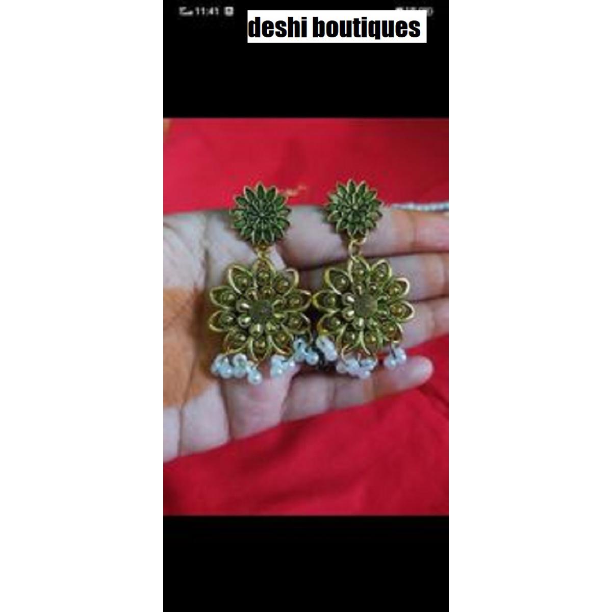 Picture of Entiecs earring
