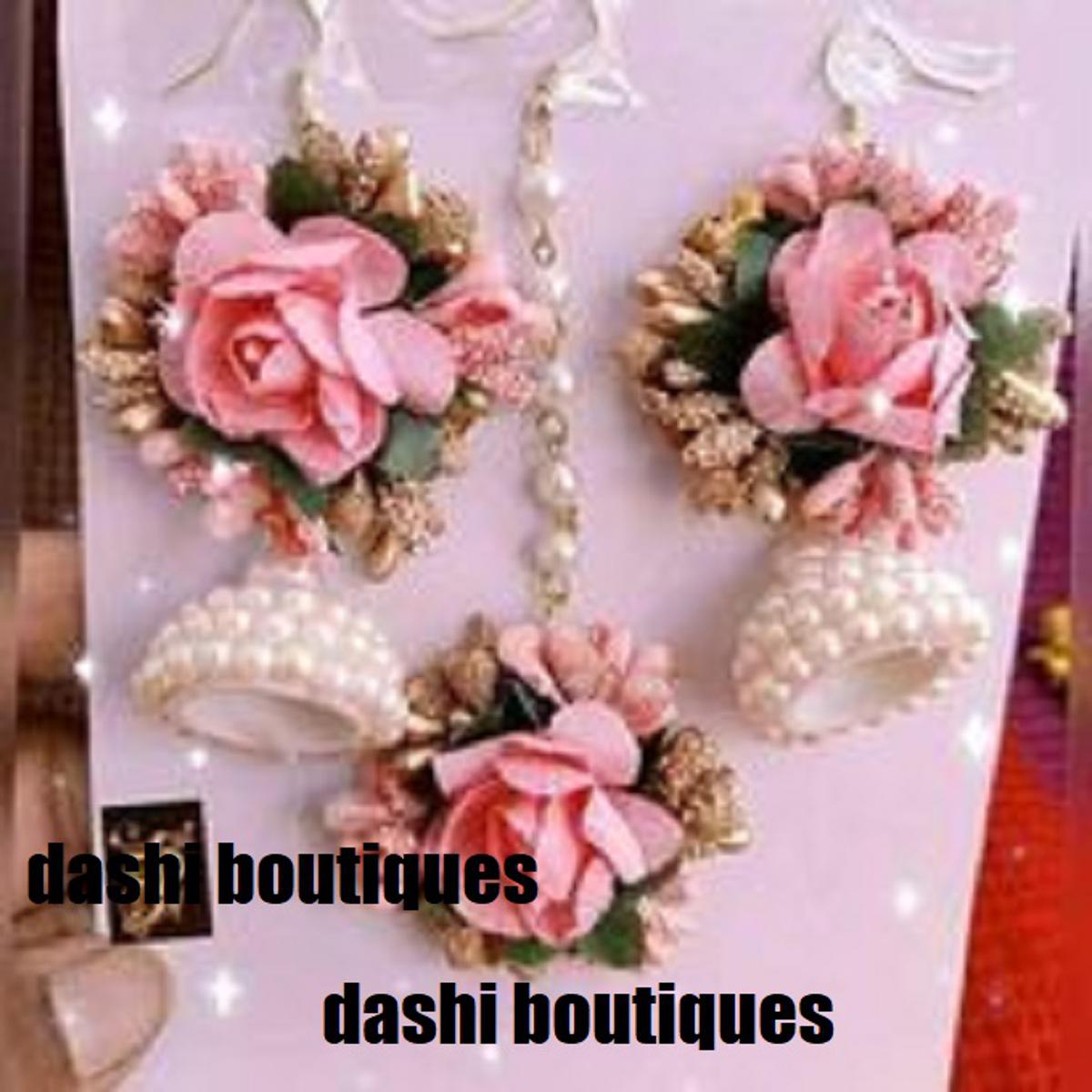 Picture of antiques earrings and tiqli for women