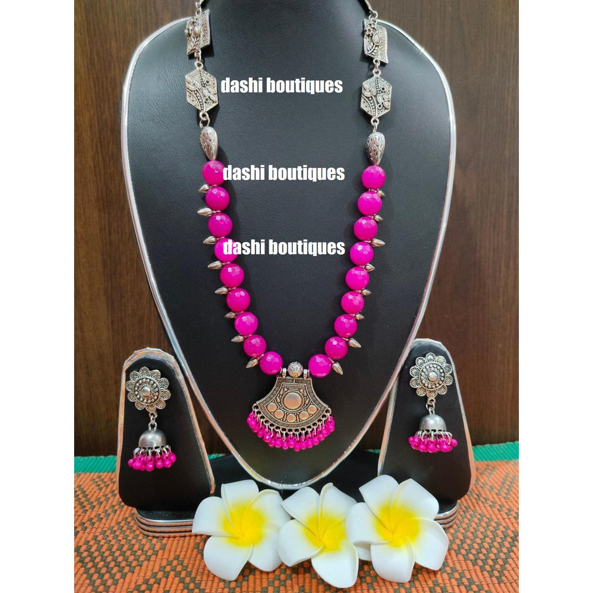 Picture of Beautiful  Antic jwellery sets  for women