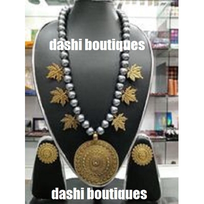Picture of Beautiful  Antic jwellery sets  for women