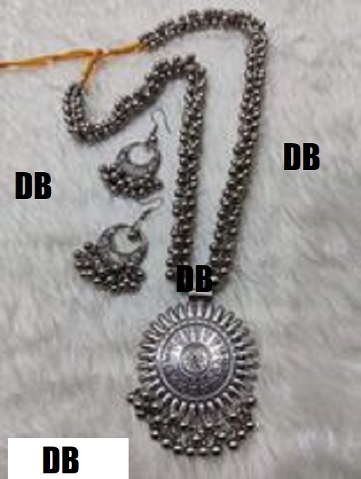 Picture of Beautiful  Antic jwellery sets  for women