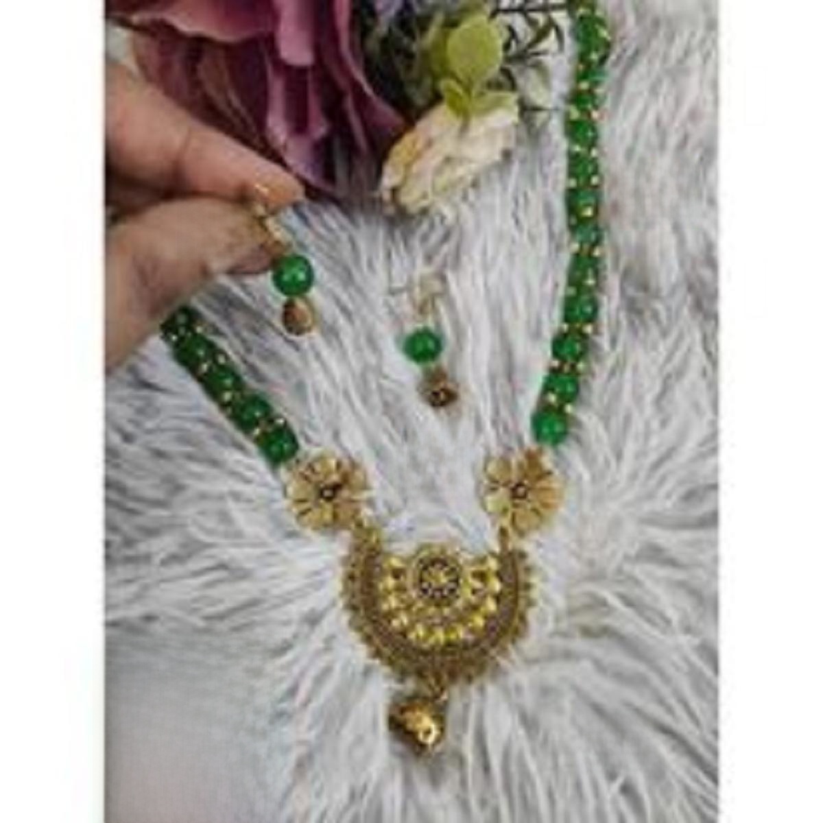 Picture of Beautiful  Antic jwellery sets  for women