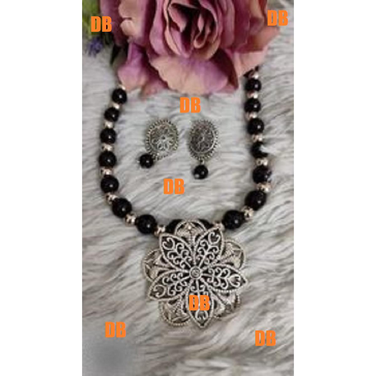 Picture of Beautiful  Antic jwellery sets  for women