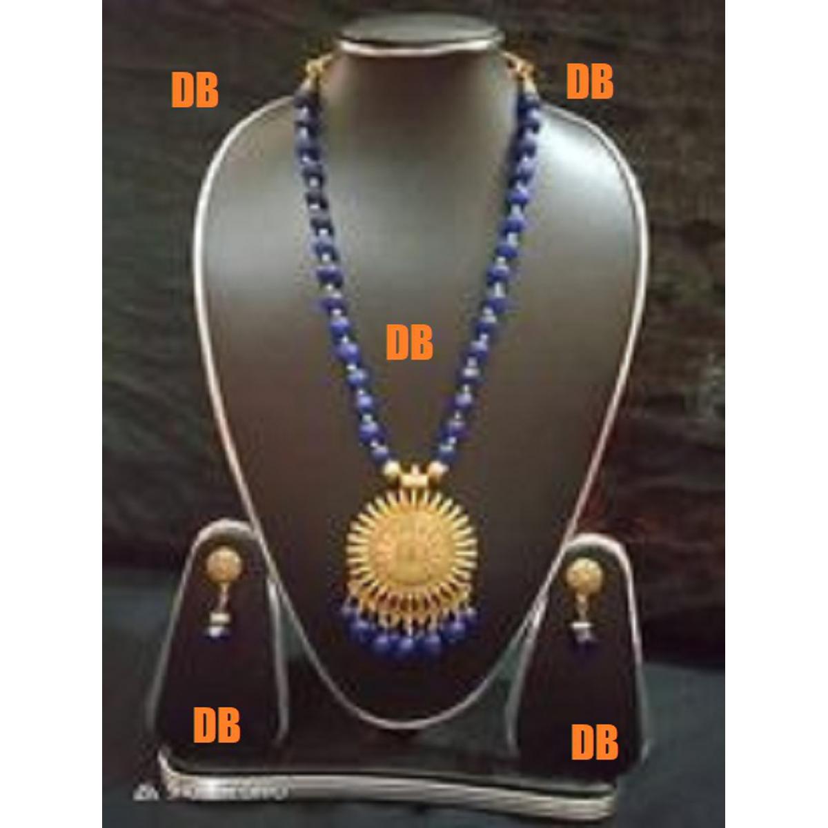 Picture of Beautiful  Antic jwellery sets  for women