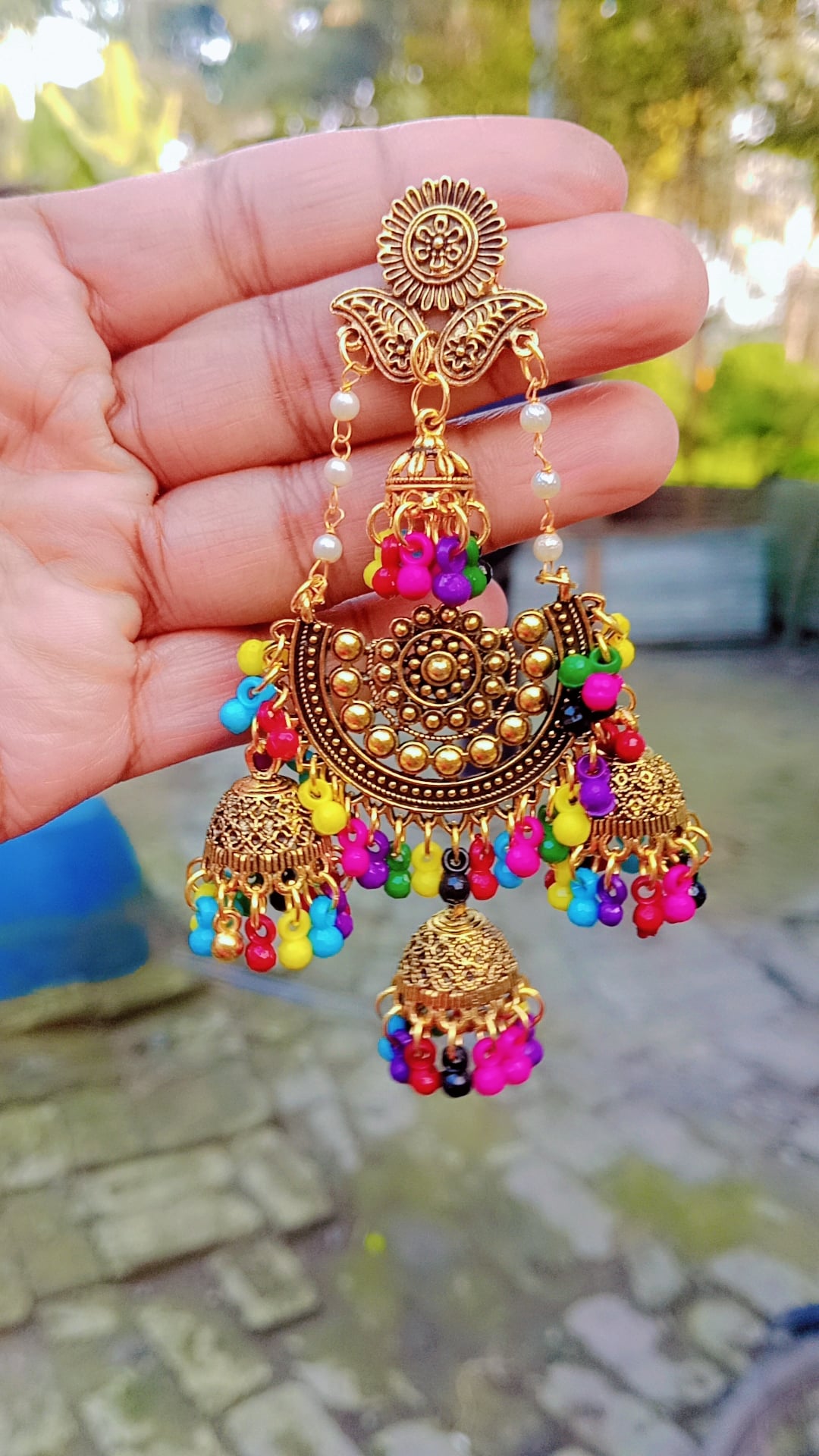 Picture of Gorgeous party wear antique golden necklace and earrings set for girls and woman. - Gold