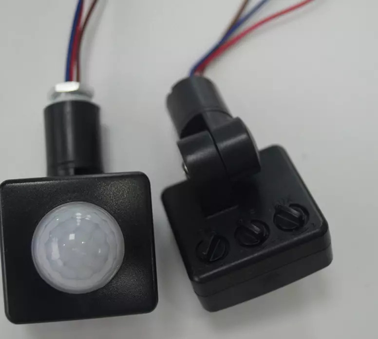 Picture of Automatic Infrared PIR Motion Sensor Switch for outdoor and indoor lighting(Black)