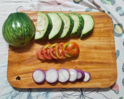 Picture of Add Elegance To Your Kitchen With The Wood Handcrafted Cutting Board, Offering High Quality And Fine Wooden Construction. - Multicolor