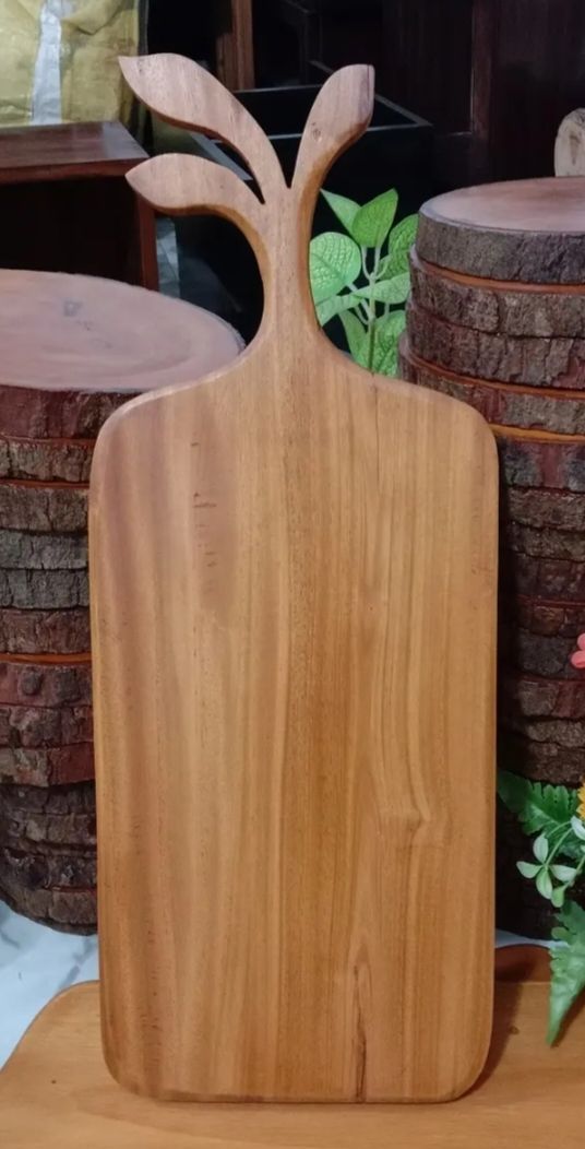 Picture of Custom Size Leaf Style Wooden Chopping Board ( With Polish ) - Multicolor