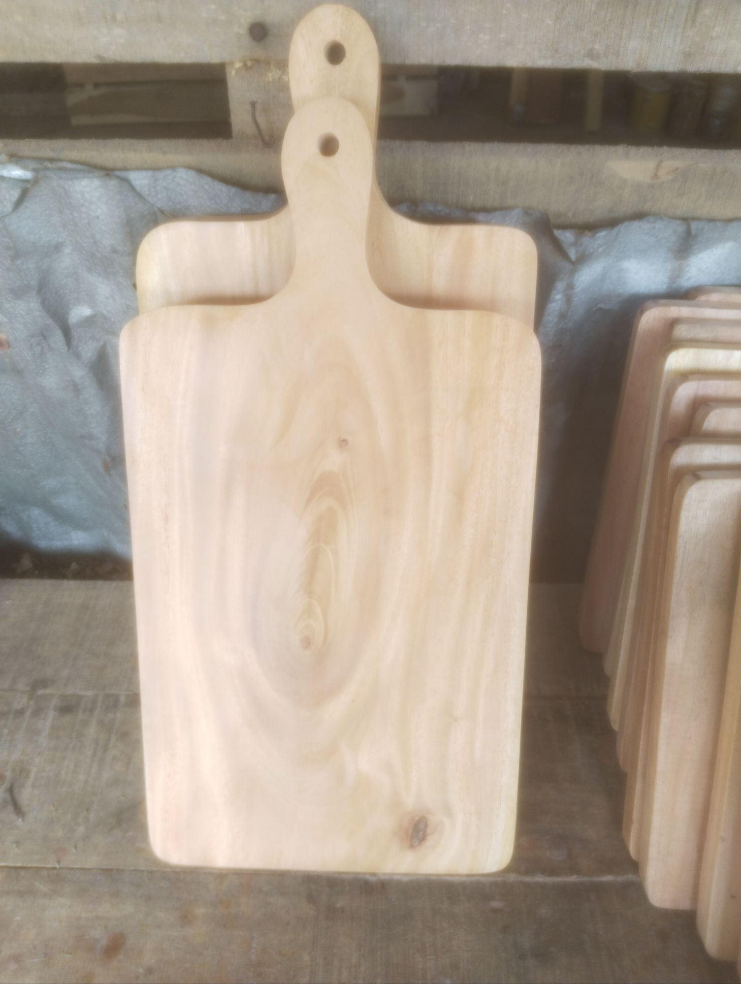 Picture of high quality wooden big size chopping board with handle (10inch by 20 inch ) - Multicolor