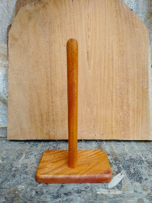 Picture of daily uses wooden headphone / earphone stand - Multicolor