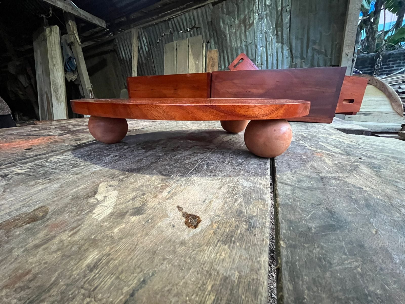 Picture of Wooden/Wood Decoration Tray with Round Feet for Drinks/Coffee/Tea/Plant/Aromatherapy Oils and mubkhar - Multicolor