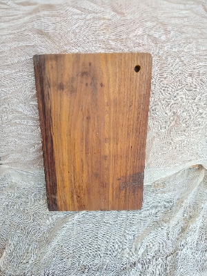 Picture of sissoo wooden cutting /chopping board (8 inch by 12 inch) - Multicolor