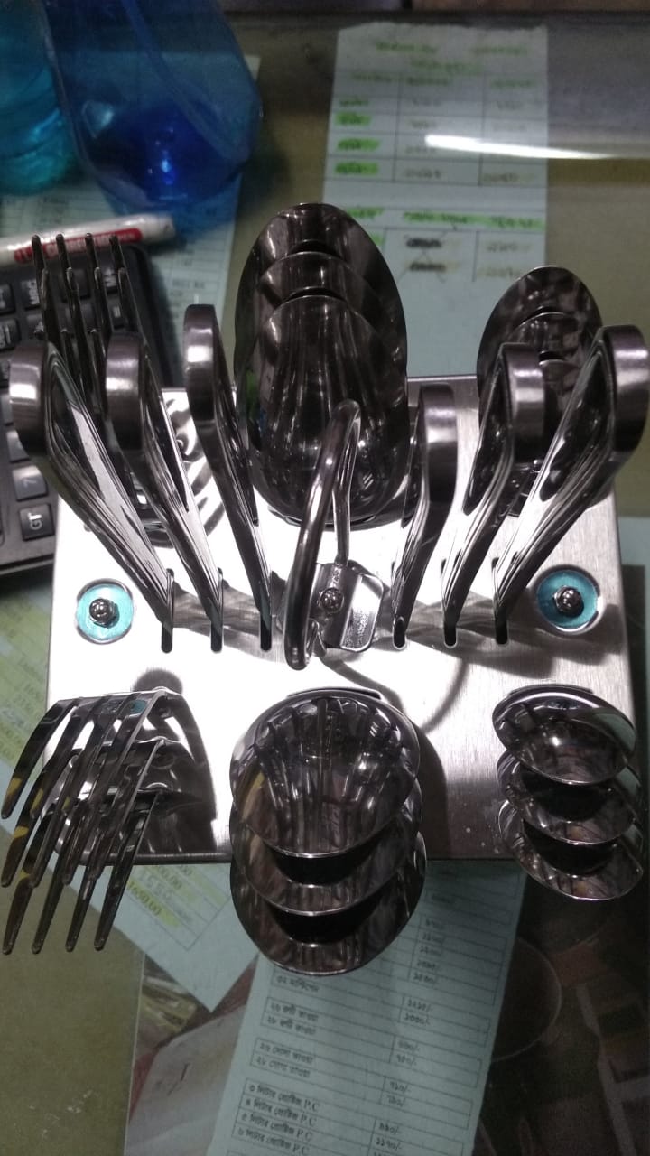 Picture of 24 Pieces Stainless Steel Cutlery set(Steel)