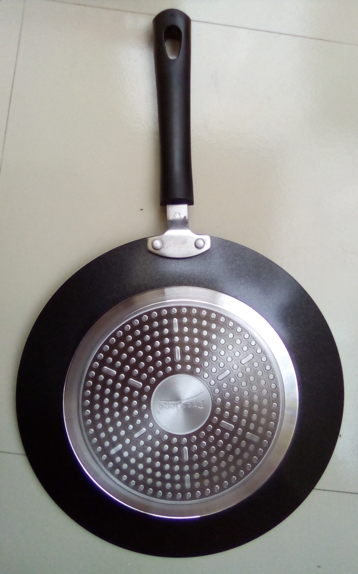 Picture of Prestiege Granite Coated Ruti Tawa 28CM (INDUCTION)(Grey)