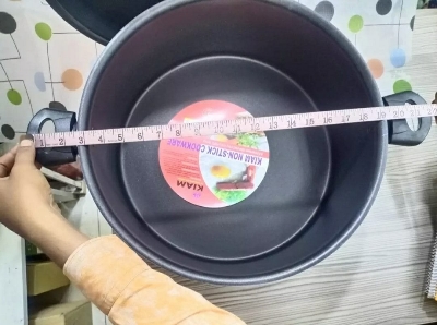 Picture of Kiam 40cm Marble Coated Party Casserole Or Sospan With Lid(Multicolor)
