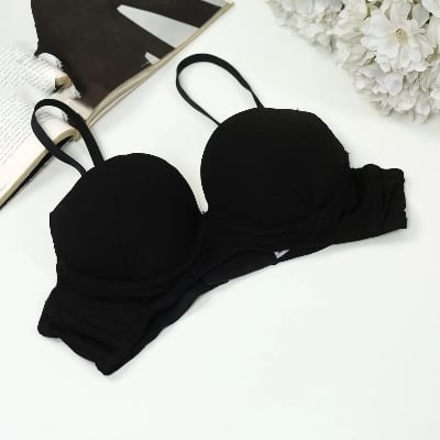 Picture of Soft Comfortable Non Paded Wireless Foam Bra for Sexy Women and Girls