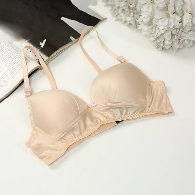 Picture of stylish comfortable Soft  Non Paded Wireless Foam Bra for Sexy Women and Girls - Multicolor