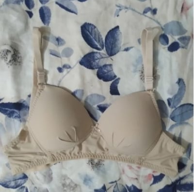 Picture of 4 peace premium quality non wired soft super deluxe comfortable  foam bra - Multicolor