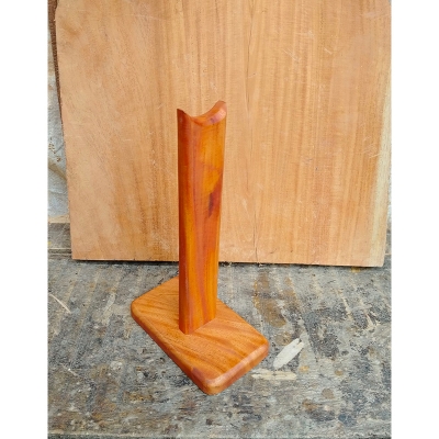 Picture of daily uses wooden headphone / earphone stand - Multicolor
