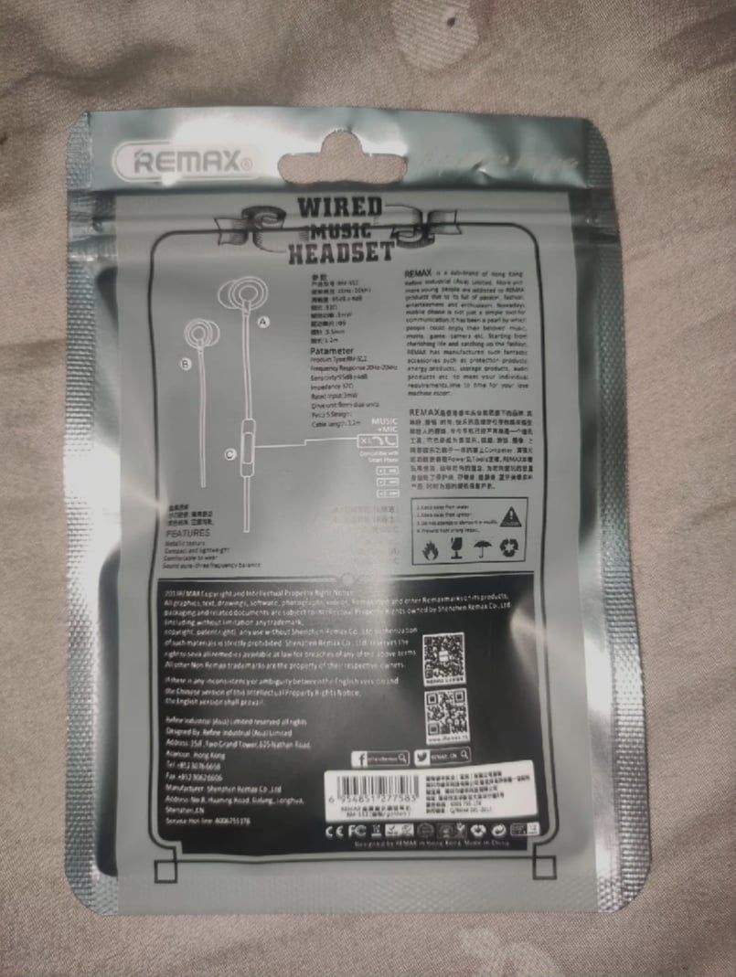 Picture of Remax RM-512 3.5mm Wired Music Earphone Heavy Bass - Black